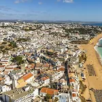Downtown G - 150m From The