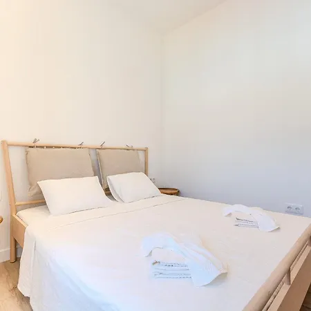 Διαμέρισμα Downtown G - 150m From The *