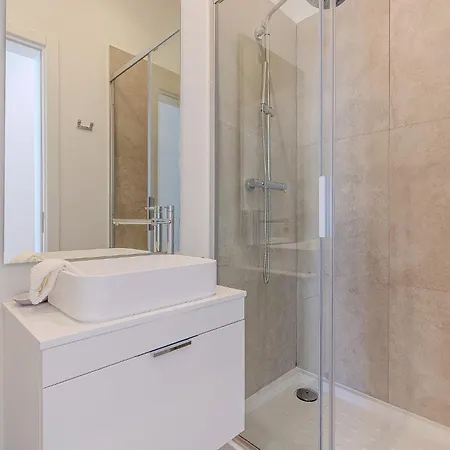 Downtown G - 150m From The Апартаменти Албуфейра