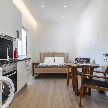 Downtown G - 150m From The Albufeira