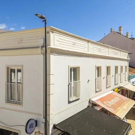 Апартаменти Downtown G - 150m From The