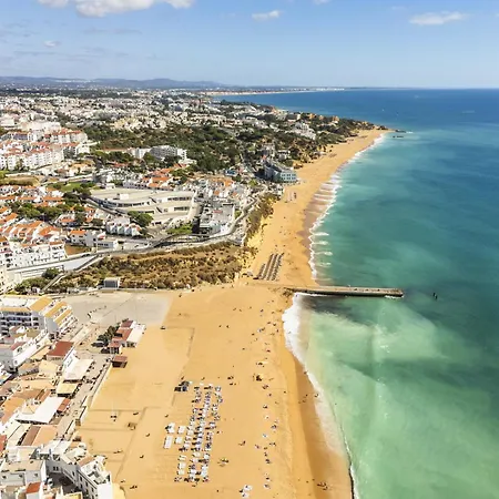 Downtown G - 150m From The Апартаменти *