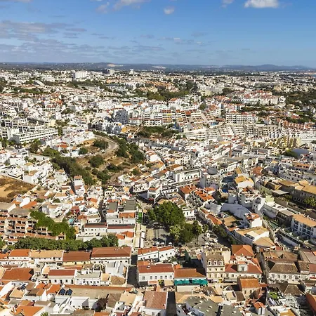 Διαμέρισμα Downtown G - 150m From The